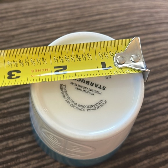 Starbucks mug 2012 - Picture 4 of 8